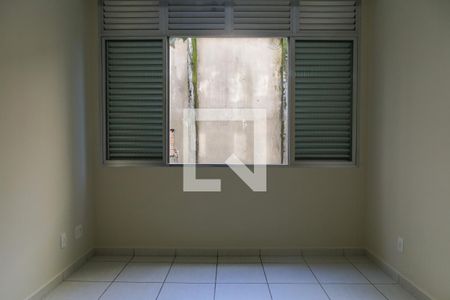 Apartamento para alugar com 67m², 2 quartos e 1 vaga Apartamento para alugar com 67m², 2 quartos e 1 vagaQuarto