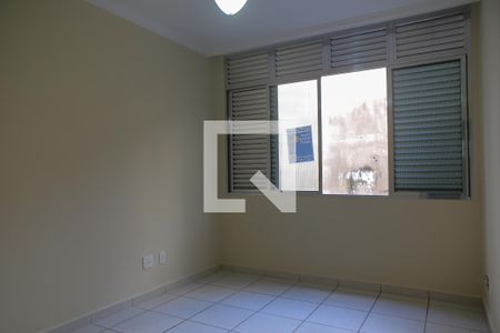 Apartamento para alugar com 67m², 2 quartos e 1 vaga Apartamento para alugar com 67m², 2 quartos e 1 vagaQuarto