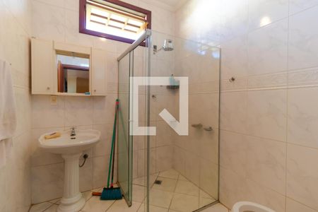 Casa para alugar com 464m², 6 quartos e 2 vagas Casa para alugar com 464m², 6 quartos e 2 vagasBanheiro 01