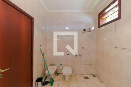 Casa para alugar com 464m², 6 quartos e 2 vagas Casa para alugar com 464m², 6 quartos e 2 vagasBanheiro da Suíte 01