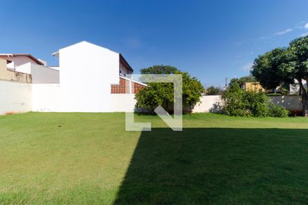 Casa para alugar com 464m², 6 quartos e 2 vagas Casa para alugar com 464m², 6 quartos e 2 vagasQuintal