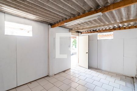 Casa à venda com 100m², 2 quartos e sem vagaCobertura