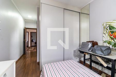 Casa à venda com 280m², 4 quartos e 5 vagasSuíte 2
