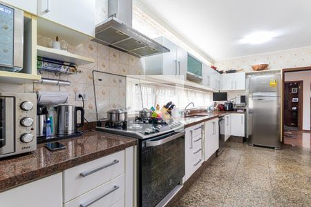 Casa à venda com 280m², 4 quartos e 5 vagasCozinha