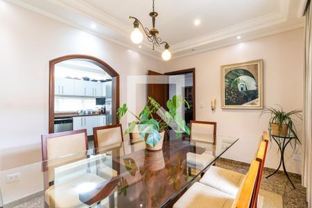 Casa à venda com 280m², 4 quartos e 5 vagasSala de Jantar