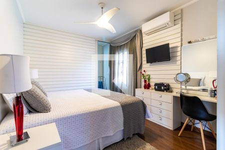 Casa à venda com 280m², 4 quartos e 5 vagasSuíte 1