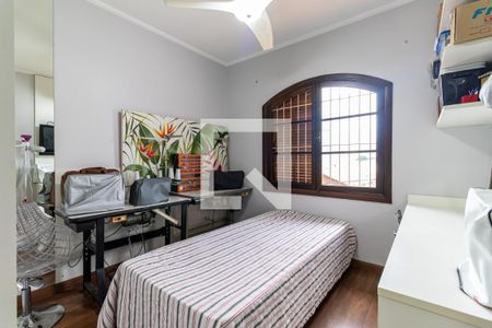 Casa à venda com 280m², 4 quartos e 5 vagasSuíte 2