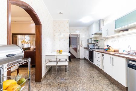 Casa à venda com 280m², 4 quartos e 5 vagasCozinha