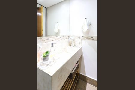 Lavabo de casa à venda com 3 quartos, 280m² em Água Fria, São Paulo