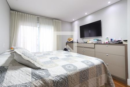 Casa à venda com 280m², 3 quartos e 4 vagasSuíte 1