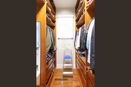 Casa à venda com 280m², 3 quartos e 4 vagasCloset da suíte 1