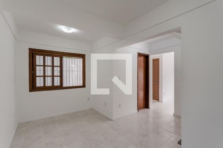 Sala 2 de casa para alugar com 3 quartos, 106m² em Chácara das Pedras, Porto Alegre