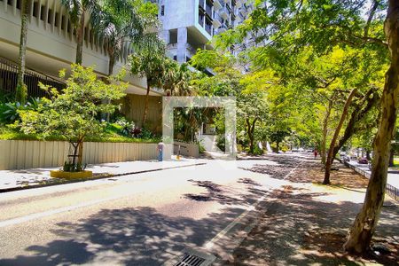 Apartamento para alugar com 95m², 3 quartos e 1 vaga Apartamento para alugar com 95m², 3 quartos e 1 vagaVista da Rua