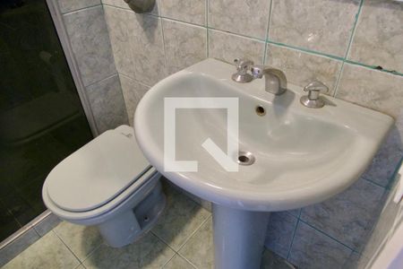 Apartamento para alugar com 95m², 3 quartos e 1 vaga Apartamento para alugar com 95m², 3 quartos e 1 vagaBanheiro social