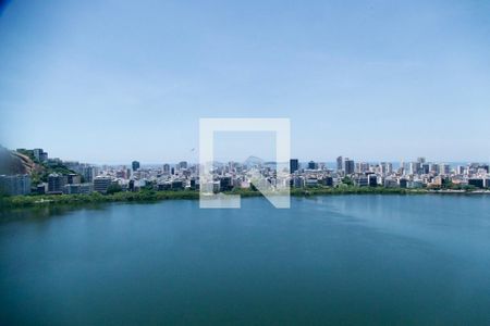 Apartamento para alugar com 95m², 3 quartos e 1 vaga Apartamento para alugar com 95m², 3 quartos e 1 vagaSala vista