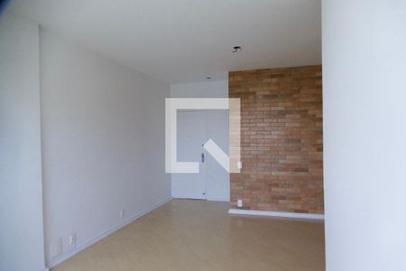 Apartamento para alugar com 95m², 3 quartos e 1 vaga Apartamento para alugar com 95m², 3 quartos e 1 vagaSala