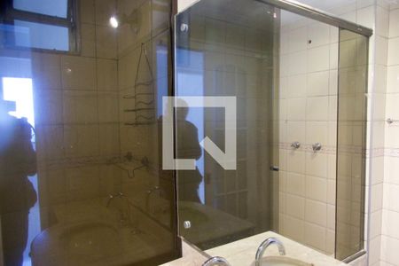 Apartamento para alugar com 95m², 3 quartos e 1 vaga Apartamento para alugar com 95m², 3 quartos e 1 vagaBanheiro social