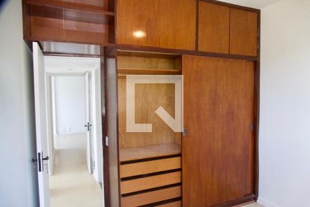 Apartamento para alugar com 95m², 3 quartos e 1 vaga Apartamento para alugar com 95m², 3 quartos e 1 vagaQuarto 3