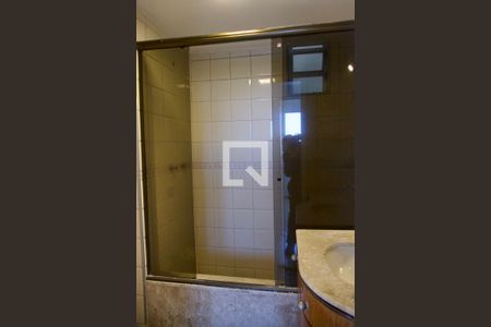 Apartamento para alugar com 95m², 3 quartos e 1 vaga Apartamento para alugar com 95m², 3 quartos e 1 vagaBanheiro social 1
