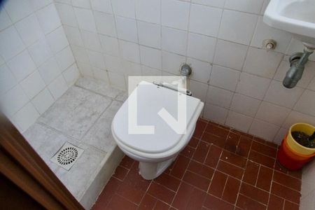 Apartamento para alugar com 95m², 3 quartos e 1 vaga Apartamento para alugar com 95m², 3 quartos e 1 vagaBanheiro serviço