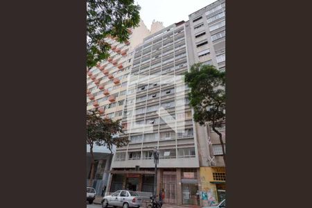 Studio à venda com 29m², 1 quarto e sem vaga Studio à venda com 29m², 1 quarto e sem vagaFachada
