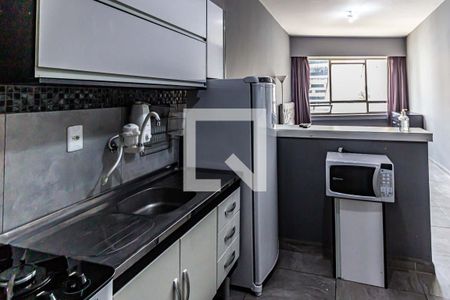 Studio à venda com 29m², 1 quarto e sem vaga Studio à venda com 29m², 1 quarto e sem vagaCozinha
