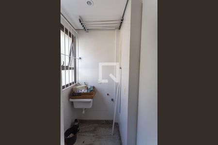 Apartamento para alugar com 76m², 2 quartos e 2 vagas Apartamento para alugar com 76m², 2 quartos e 2 vagasÁrea de Serviço