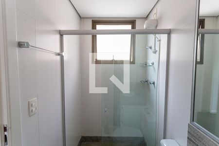 Banheiro da Suíte de apartamento para alugar com 2 quartos, 76m² em Carmo, Belo Horizonte