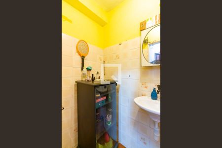 Casa à venda com 125m², 3 quartos e 2 vagas Casa à venda com 125m², 3 quartos e 2 vagasBanheiro 2