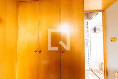 Casa à venda com 125m², 3 quartos e 2 vagas Casa à venda com 125m², 3 quartos e 2 vagasQuarto 2