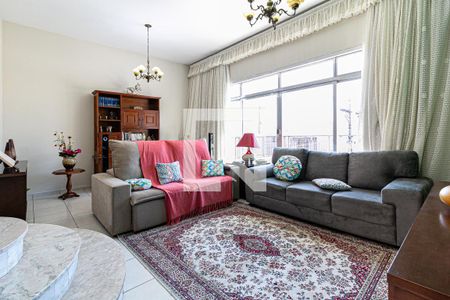 Sala de TV de casa à venda com 4 quartos, 199m² em Vila Santana, São Paulo