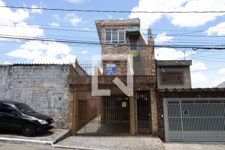 Casa à venda com 195m², 5 quartos e 1 vagaFachada