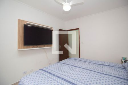 Casa à venda com 240m², 2 quartos e 2 vagas Casa à venda com 240m², 2 quartos e 2 vagasQuarto 2