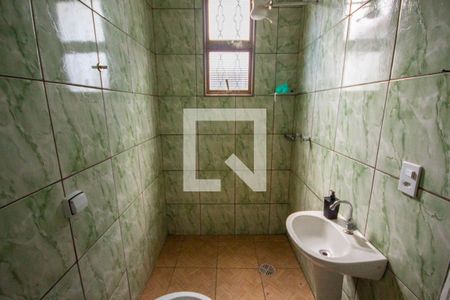 Casa para alugar com 160m², 3 quartos e 3 vagas Casa para alugar com 160m², 3 quartos e 3 vagasBanheiro da Suíte