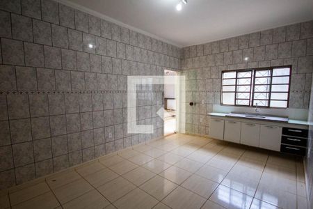 Casa para alugar com 160m², 3 quartos e 3 vagas Casa para alugar com 160m², 3 quartos e 3 vagasCozinha