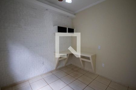 Casa para alugar com 160m², 3 quartos e 3 vagas Casa para alugar com 160m², 3 quartos e 3 vagasQuarto 2