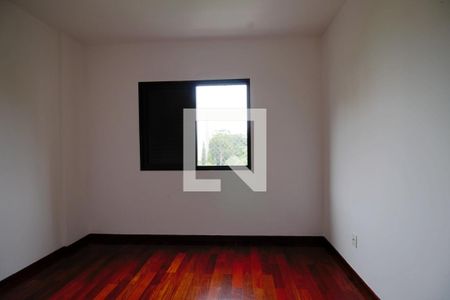 Quarto 1 de apartamento para alugar com 3 quartos, 120m² em Vila Suzana, São Paulo