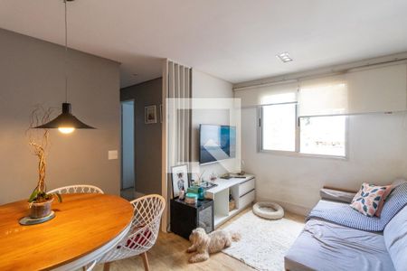 Sala de apartamento para alugar com 2 quartos, 44m² em Jardim Celeste, São Paulo