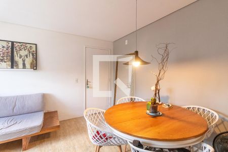 Sala de apartamento para alugar com 2 quartos, 44m² em Jardim Celeste, São Paulo