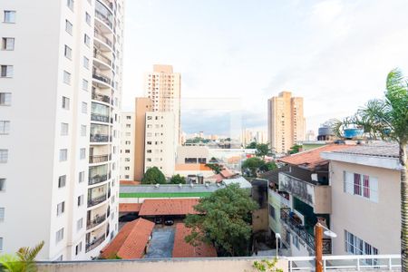Vista  de apartamento à venda com 2 quartos, 62m² em Km 18, Osasco