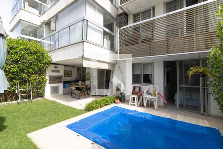 Apartamento à venda com 134m², 2 quartos e 1 vagaÁrea externa - Piscina