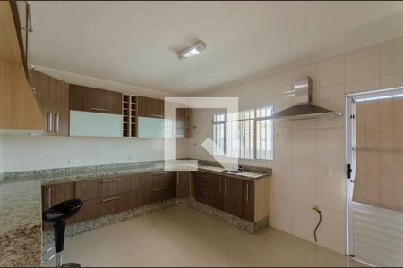 Casa à venda com 176m², 3 quartos e 5 vagasCozinha