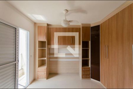 Casa à venda com 176m², 3 quartos e 5 vagasSuíte