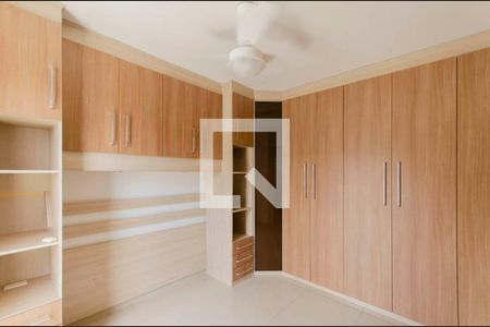 Casa à venda com 176m², 3 quartos e 5 vagasSuíte