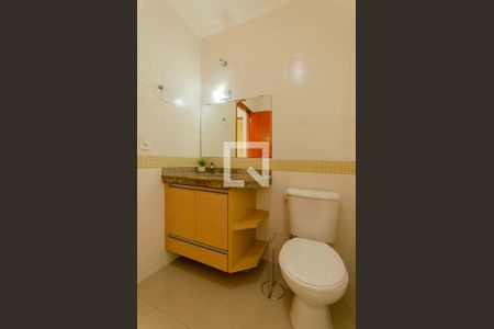 Casa à venda com 176m², 3 quartos e 5 vagasBanheiro