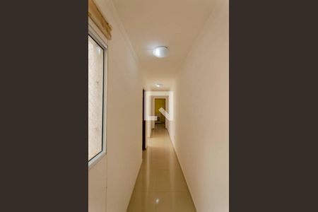 Casa à venda com 176m², 3 quartos e 5 vagasCorredor