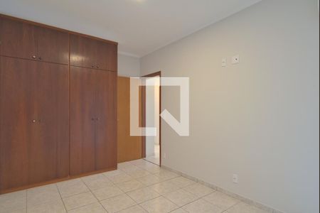 Apartamento para alugar com 102m², 3 quartos e 2 vagasQuarto 2