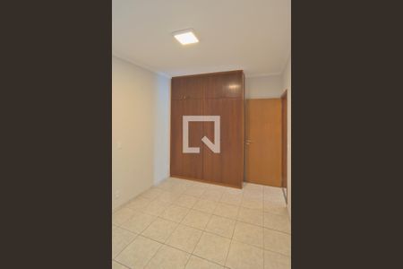 Apartamento para alugar com 102m², 3 quartos e 2 vagasQuarto 2