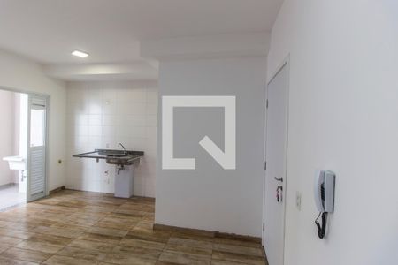Sala de TV de apartamento para alugar com 2 quartos, 56m² em Alphaville Empresarial, Barueri