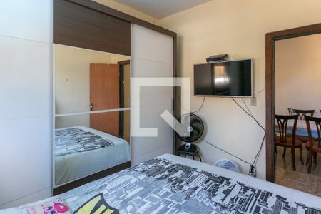 Casa à venda com 360m², 2 quartos e 4 vagas Casa à venda com 360m², 2 quartos e 4 vagasQuarto 1